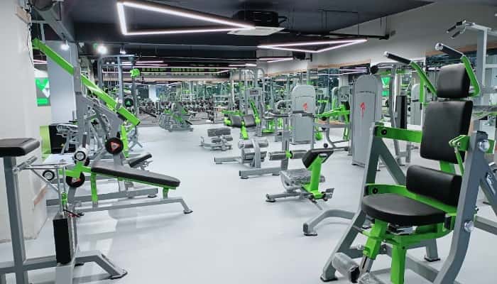 V9 Fitness Station