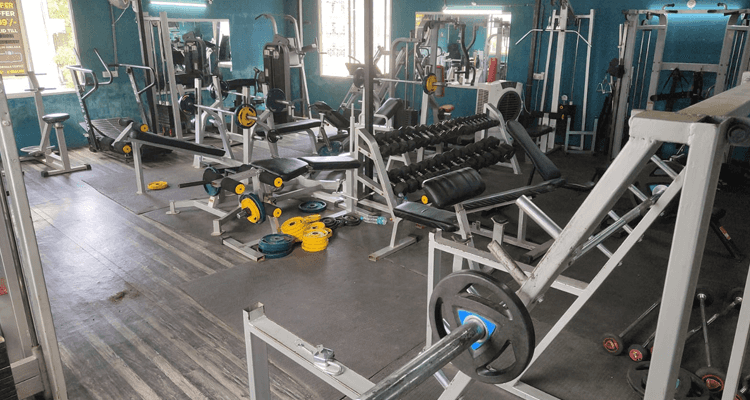 Dumbbell Den