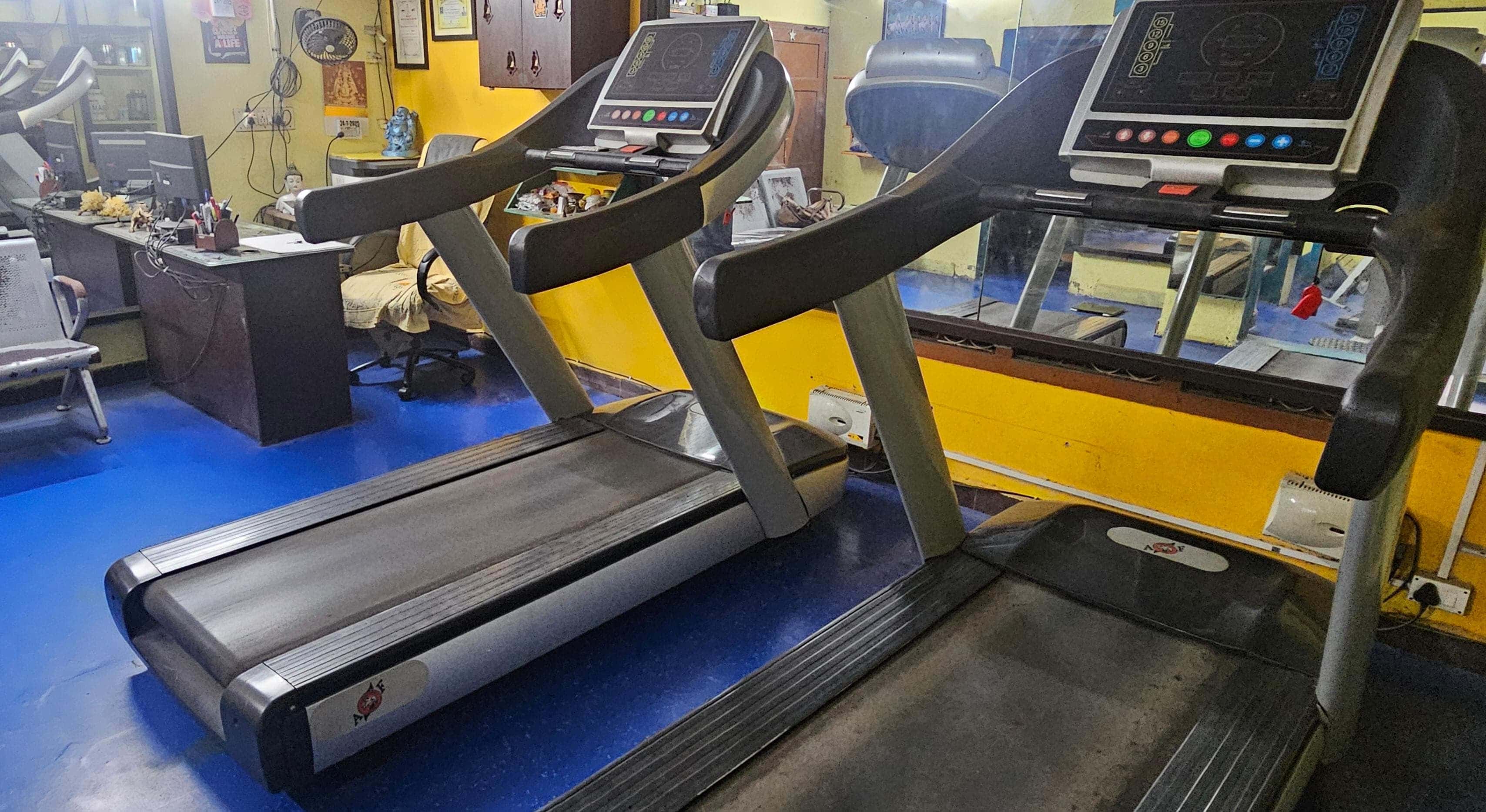 Strong Muscle Fitness Unisex Gym