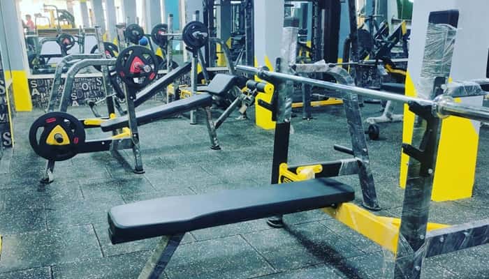 True Fitness Unisex Gym