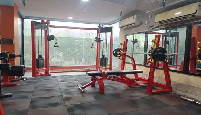 OM Fitness Unisex Gym