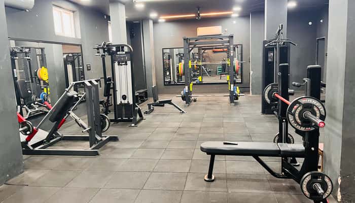 Lee Fitness 53 Gym