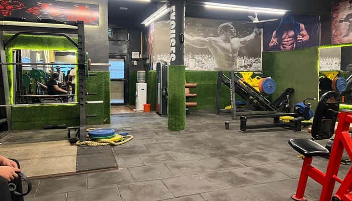 2 More Reps Gym