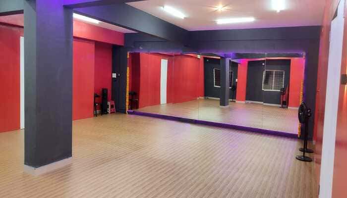 D'cruze Dance Studio & Dance Company