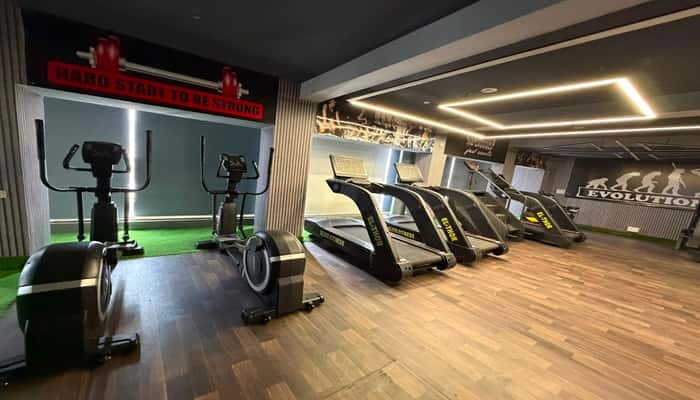 8 Pro’s Gym
